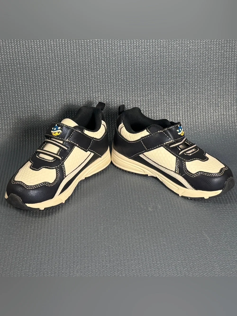 Ground Up Toddler Boy's Light-Up Mario Athletic Sneakers Size 12C